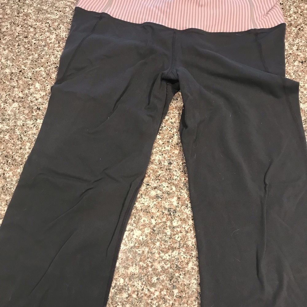 Lululemon crops